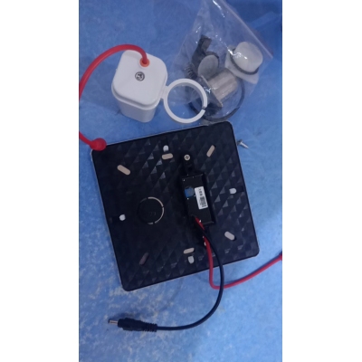 大便池暗裝沖水感應(yīng)器配件 面板+電磁閥+電池盒感應(yīng)器
